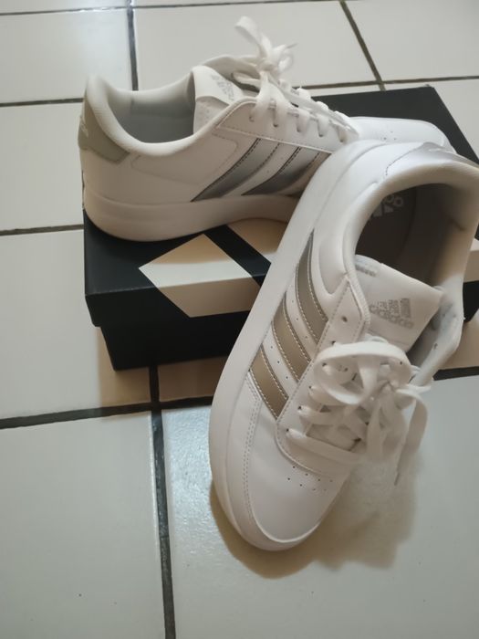 Кожени маратонки Adidas 40номер