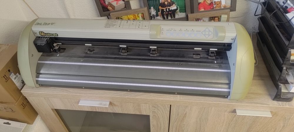 Плотер за рязане на фолио GCC Bobcat 60
