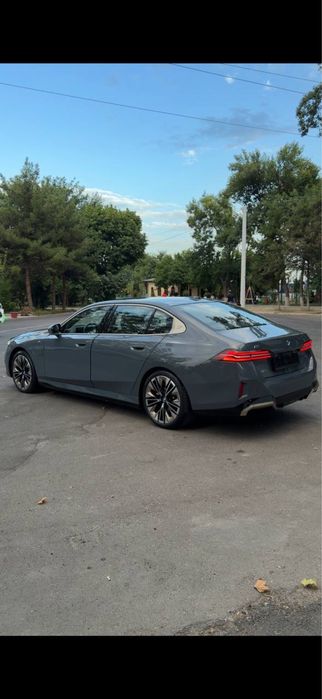 BMW I5 ixdirive50l