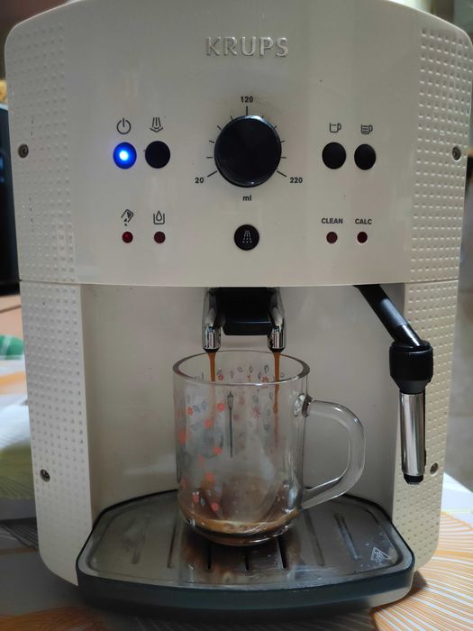 vand espresor automat KRUPS EA81