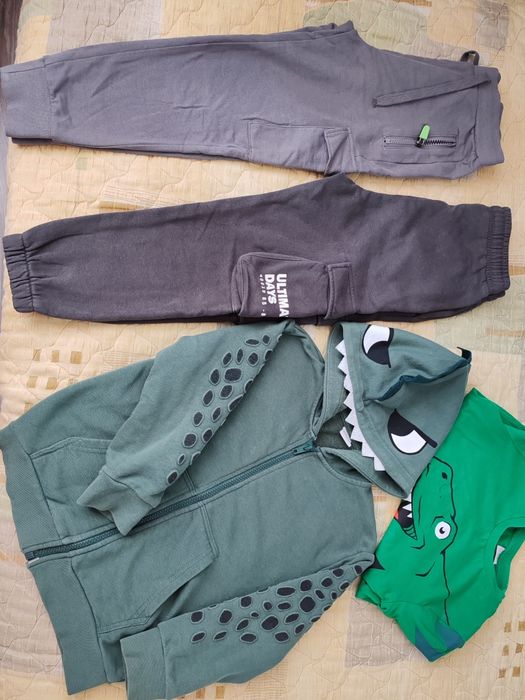 Дрехи за момче 110-116 размер 5 г