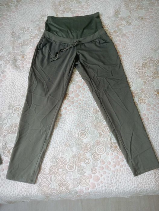 Панталони и дънки за бременни