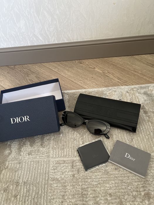 Очки DIOR.