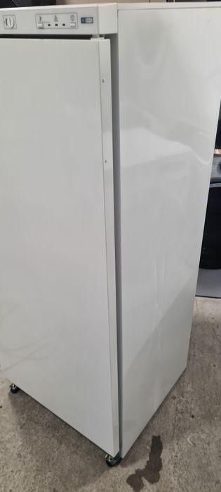 Фризер Miele 162см 8бр чекмеджета
