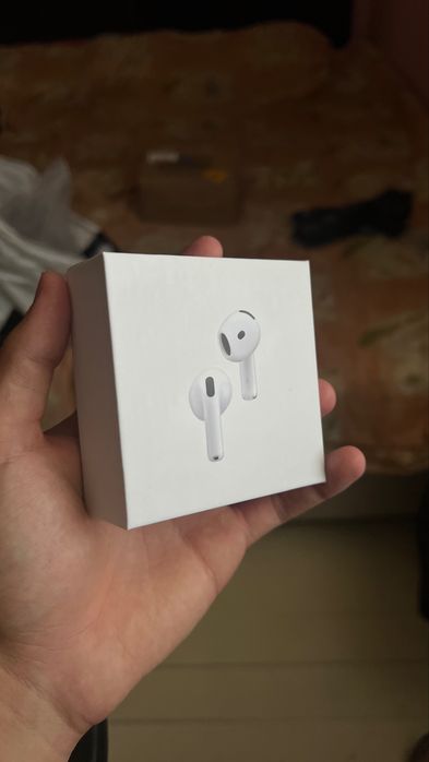 AirPods 4 air ANC