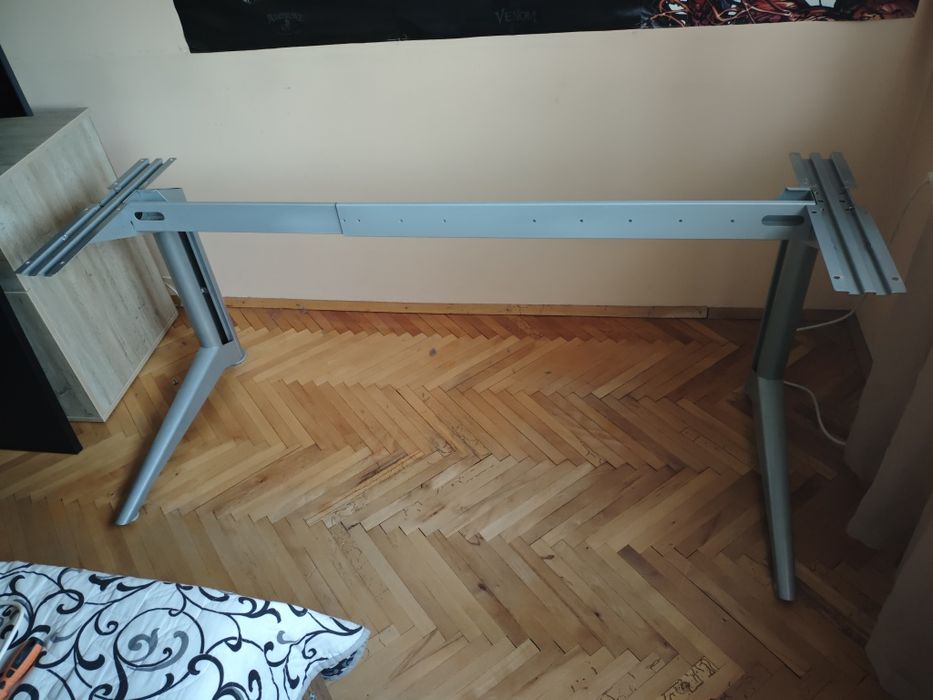 Голямо офис бюро 180x80 с регулируема ширина