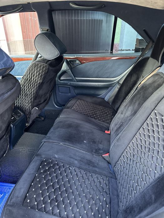 Салон продам w210