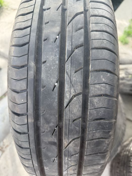 195.65 R15 Continental