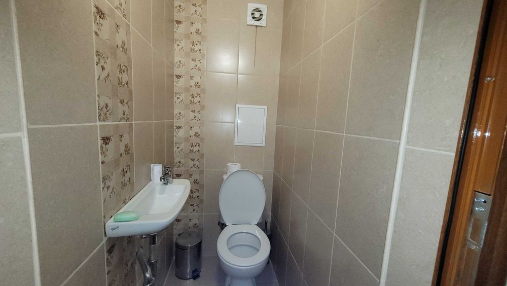 Дава се под наем Тристаен апартамент в София, Свобода - 85 кв.м за 425 € - Снимка #6