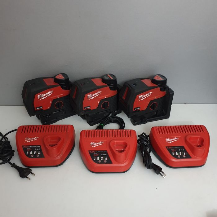 Milwaukee M12 CLLP Laser multi-liniar în cruce Rază verde