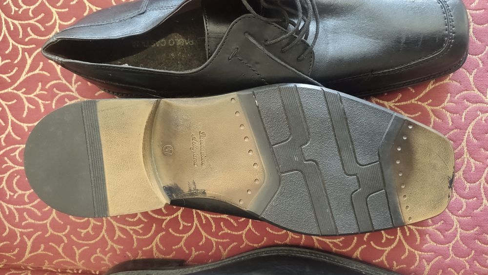 Pantofi din piele