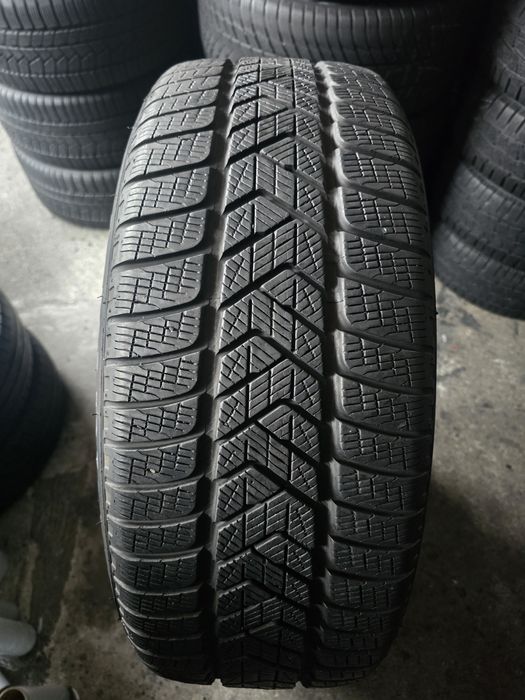 Pirelli 235/55 R19 101V MS iarnă