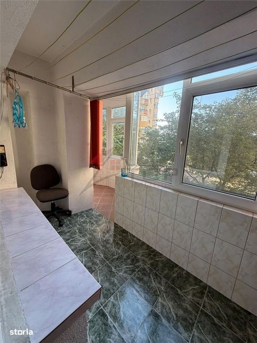 Apartament cu 2 camere decomandat -  Pacurari
