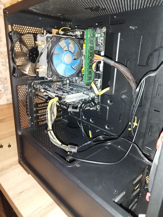 Игровой пк, нужно поменять материнку