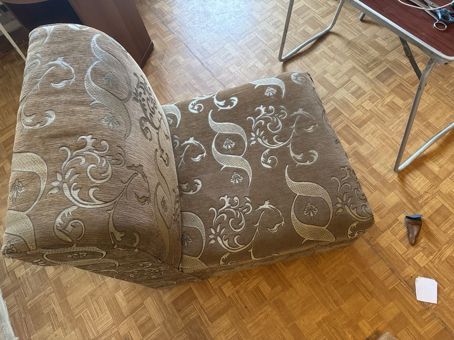 Диван и кресло 7 шт