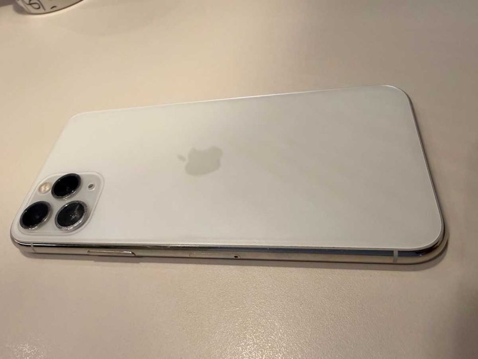 iPhone 11 Pro 64 GB Silver – baterie 76%
