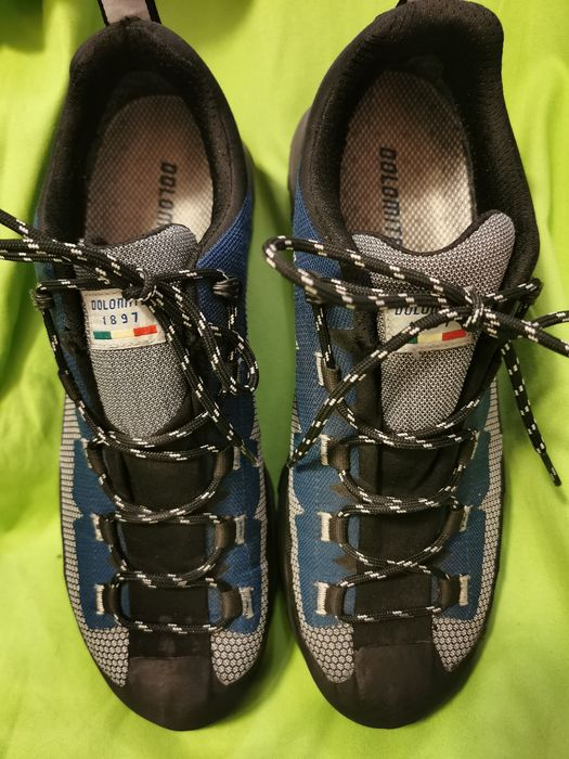 Adidasi Dolomite 44 GTX La Sportiva Mammut Salomon Hoka  Lowa  Meindl