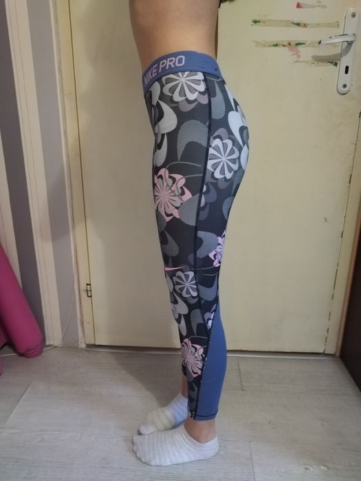 Спортен Клин Nike Pro 8-10г