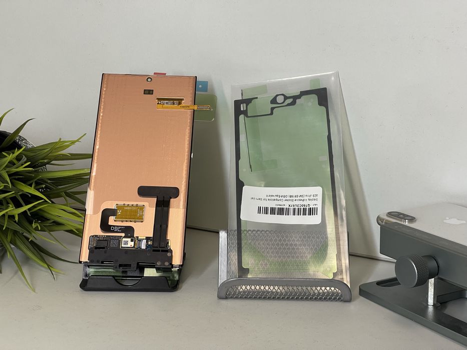 Оригинален дисплей за Samsung S23 Ultra (sm-s918B) Service Pack