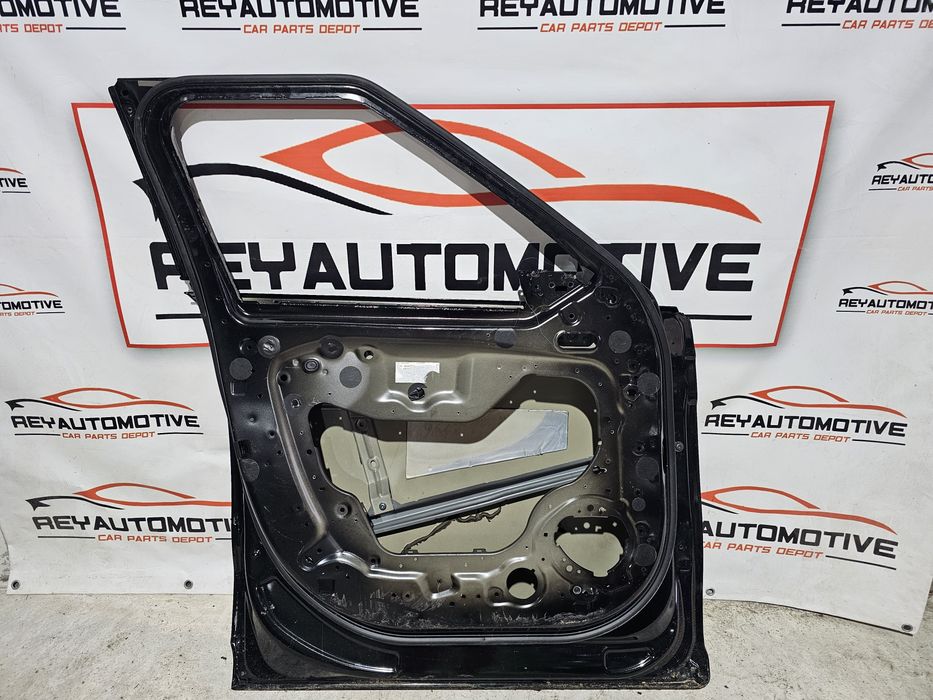 Usa stanga fata Range Rover Sport L461 dupa 2022 cod M8E2-211B03-AA