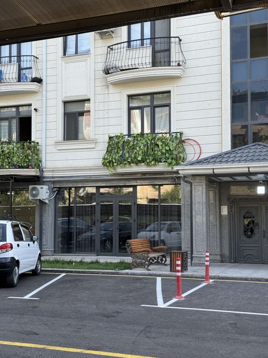 Сотилади магазин ,офис нежилой новостройка Юнусобод-4