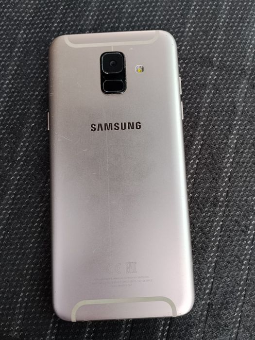 Samsung A6 64 GB
