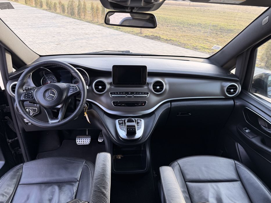 Mercedes V-Class V250