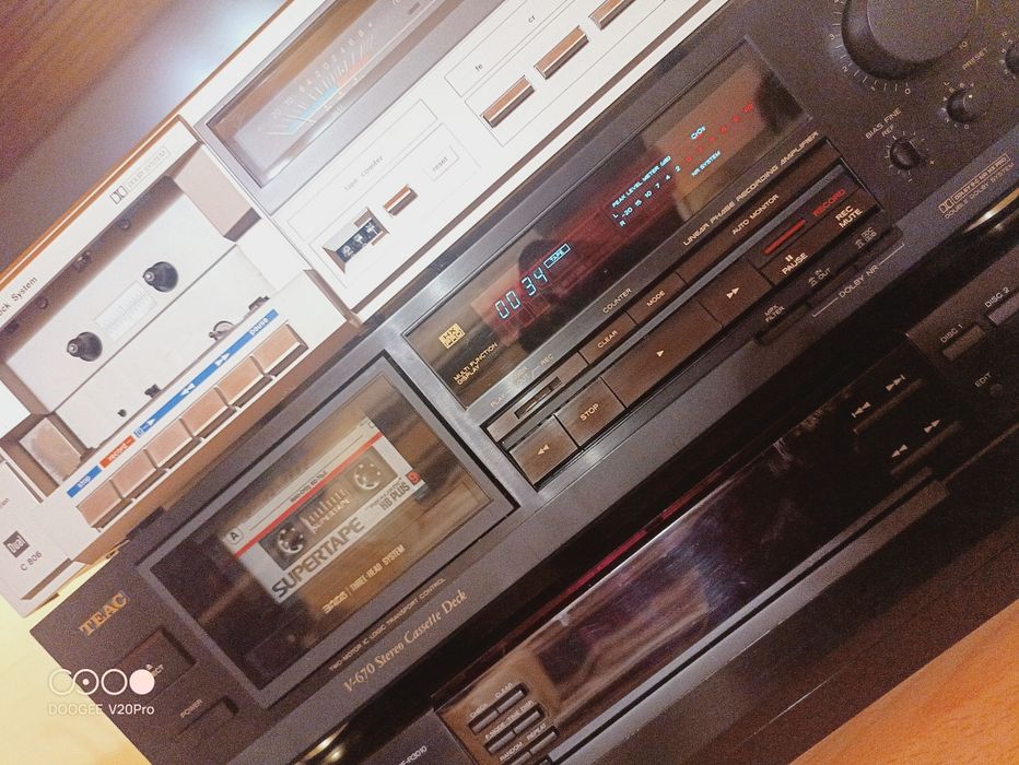 Vând Deck Teac V670 cu 3 capete