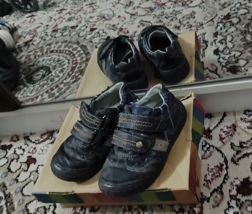 Продаются кроссовки