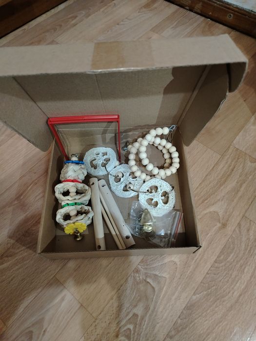 Игрушки для животных