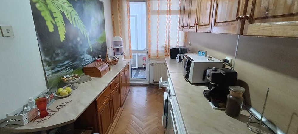 Просторен многостаен апартамент с три тераси и опция за гараж