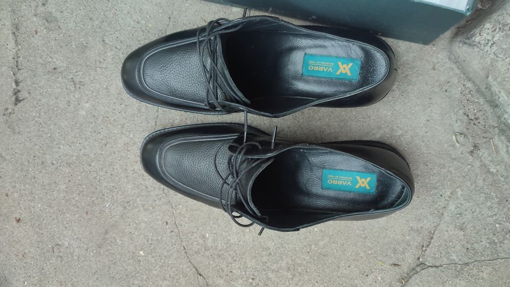 Продали мужские  туфли.