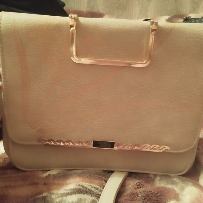 Продам сумку за 8000теге