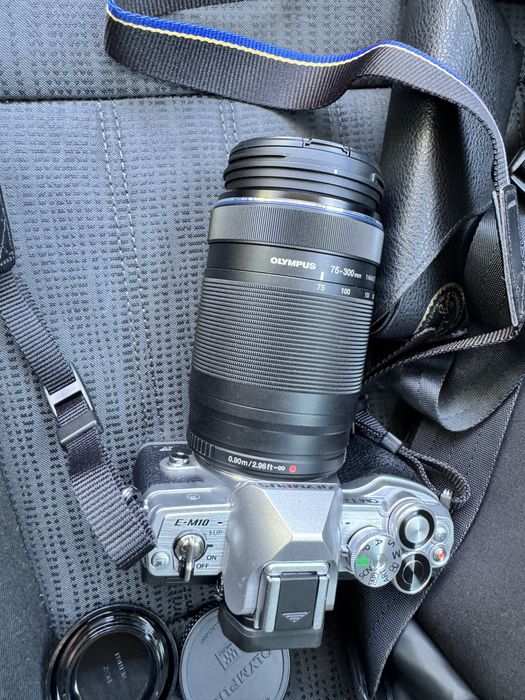 Obiectiv Olympus 75-300 mm Zoom MFT Micro Four Thirds