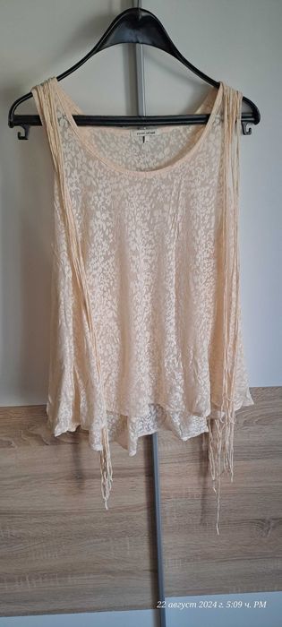 Ефектен потник River Island, права дънкова пола