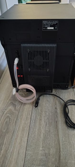 Combina Sony model HCD-RG 490