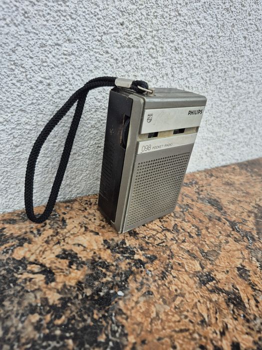 Vand Radio portabil Philips de buzunar model 098, functional 

- livre