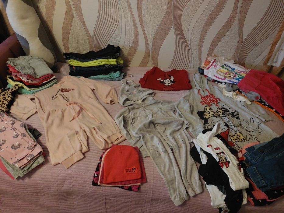 Продам вещи для девочки 110-128