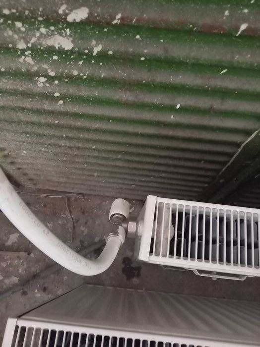 Панелни стражишки радиатори 3 бр с размери 2300/60/10