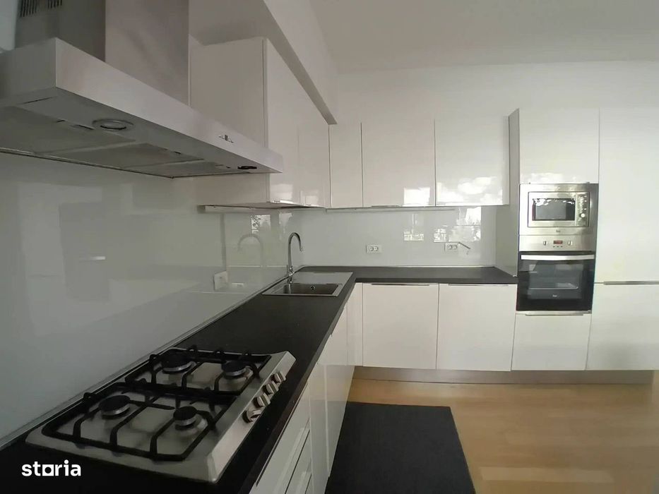 Apartament luminos cu terasă, 3 camere pe Clucerului
