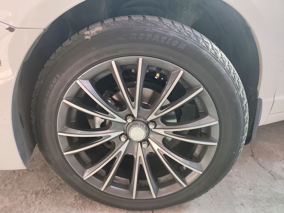 Продам диско банан 215 /55 /R17 /94H WROTATION