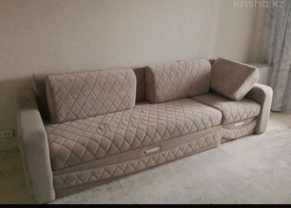 Продаётся 3ком квартира Океан