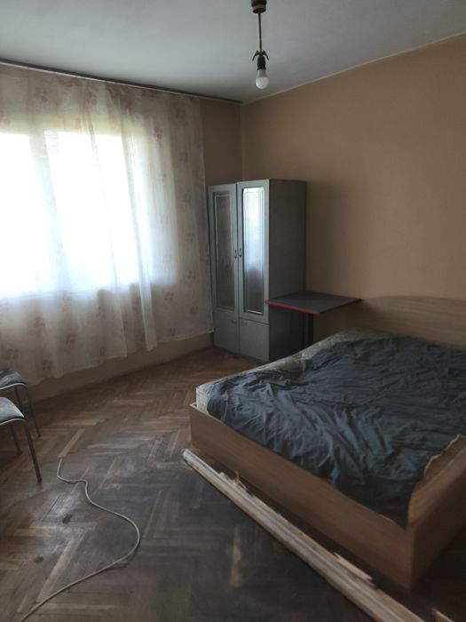 Стари ьдограми врати и ламперия