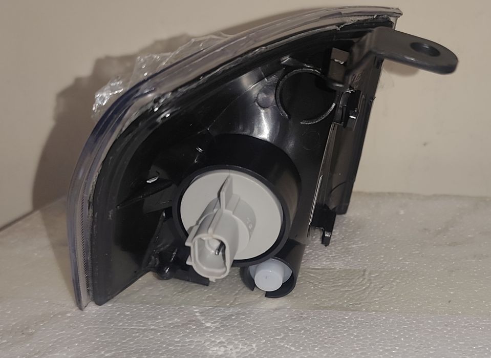 Мигачи за Mazda Demio