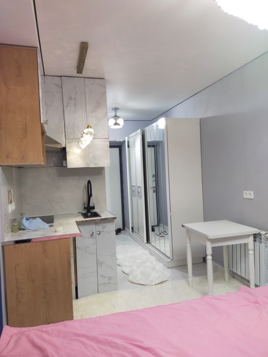 Сдам по суточно квартиру, Кухня студия