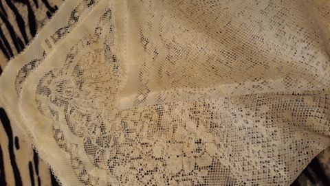 Бяло нежно Каре