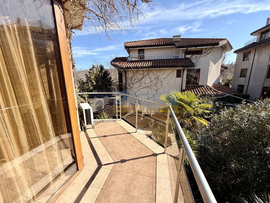 Продава се Двустаен апартамент в Созопол - 75 кв.м за 867 €/кв.м - Снимка #10