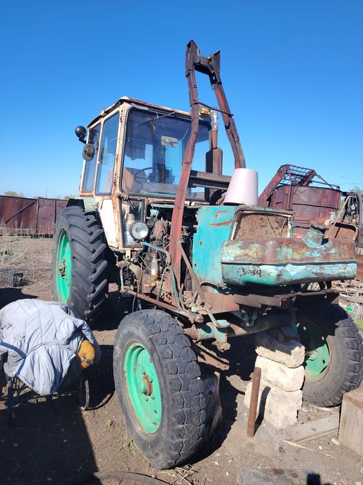 Продам Трактор ЮМЗ-6, греферная установка телега,
