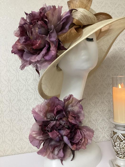 Броши из шелка