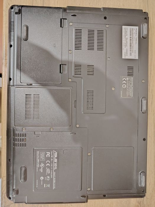 B ноутбук ASUS X51LA